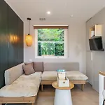 Maison De - Parc De Papillon Σπίτι διακοπών *