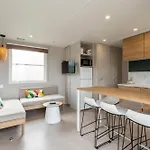 Maison De - Parc De Papillon *