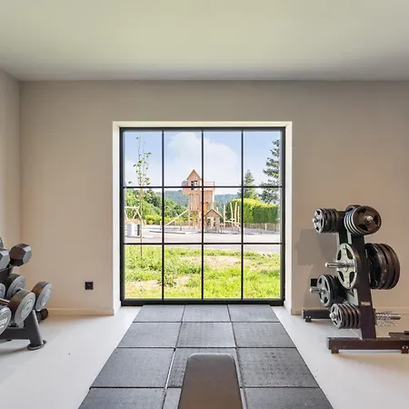 Maison De - Parc De Papillon