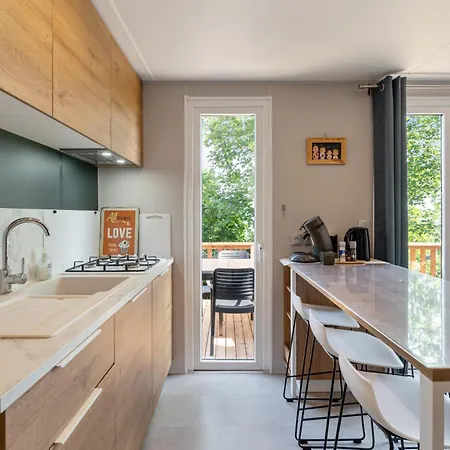 Vakantiehuis Maison De - Parc De Papillon *