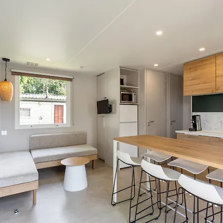 Maison De - Parc De Papillon Bouillon