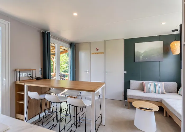 Maison De - Parc De Papillon *