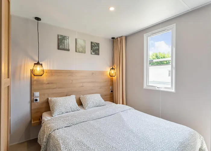 Maison De - Parc De Papillon *