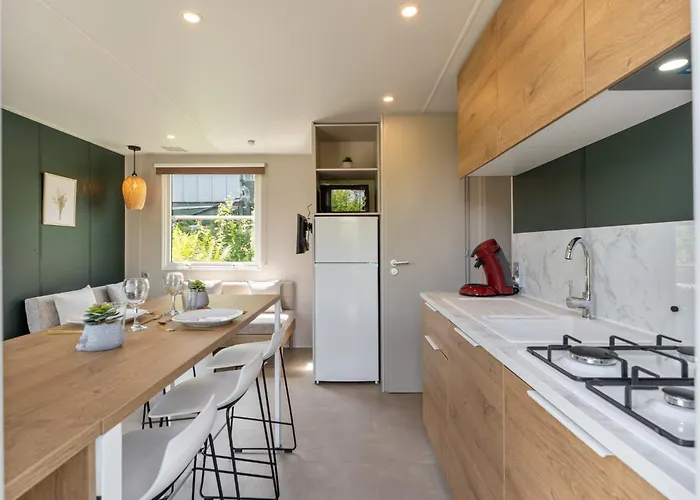 Maison De - Parc De Papillon Bouillon