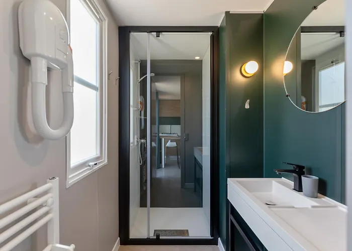 Maison De - Parc De Papillon Bouillon