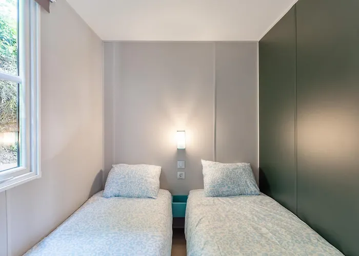 Maison De - Parc De Papillon