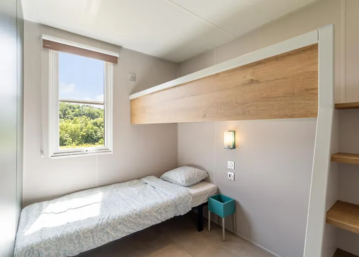 Casa vacanze Maison De - Parc De Papillon Bouillon