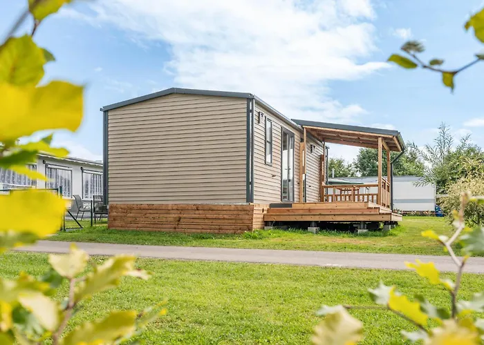 Maison De - Parc De Papillon * Bouillon